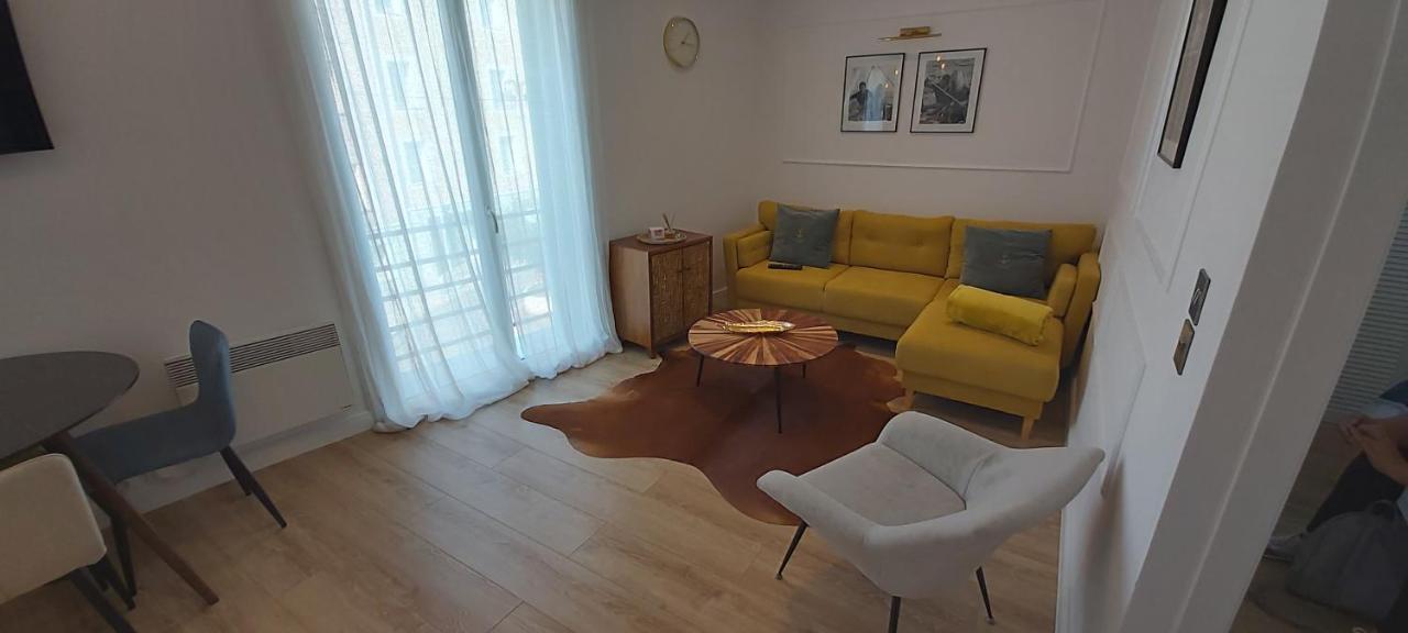 123 Sadi Carnot, Classe 2 Etoiles Saint-Raphaël Eksteriør bilde