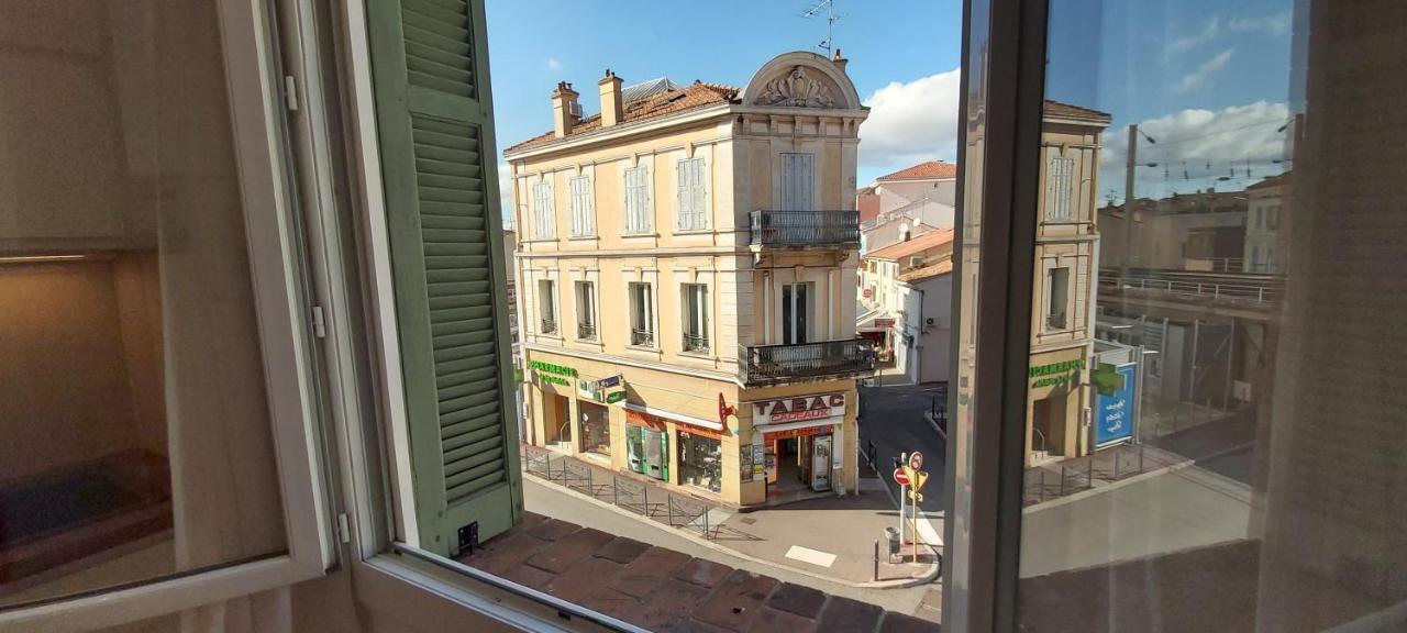 123 Sadi Carnot, Classe 2 Etoiles Saint-Raphaël Eksteriør bilde