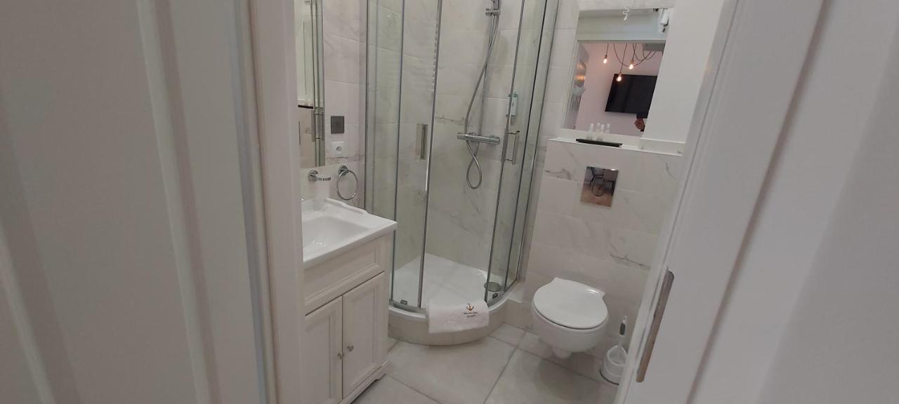 123 Sadi Carnot, Classe 2 Etoiles Saint-Raphaël Eksteriør bilde